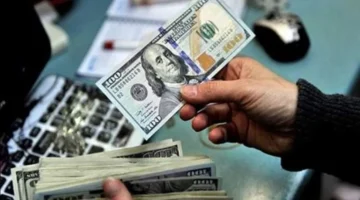 تباين أسعار الدولار في بنكي الأهلي ومصر خلال تعاملات الأربعاء 25 مارس 2026